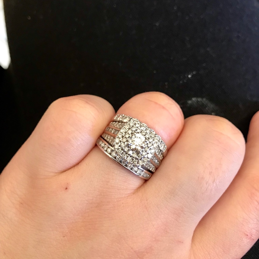 Diamond band